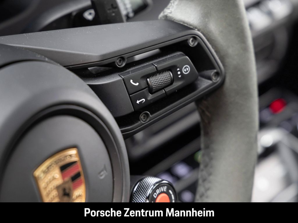 Porsche 992 2025