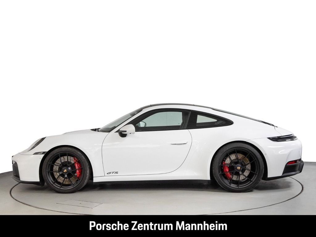 Porsche 992 2025