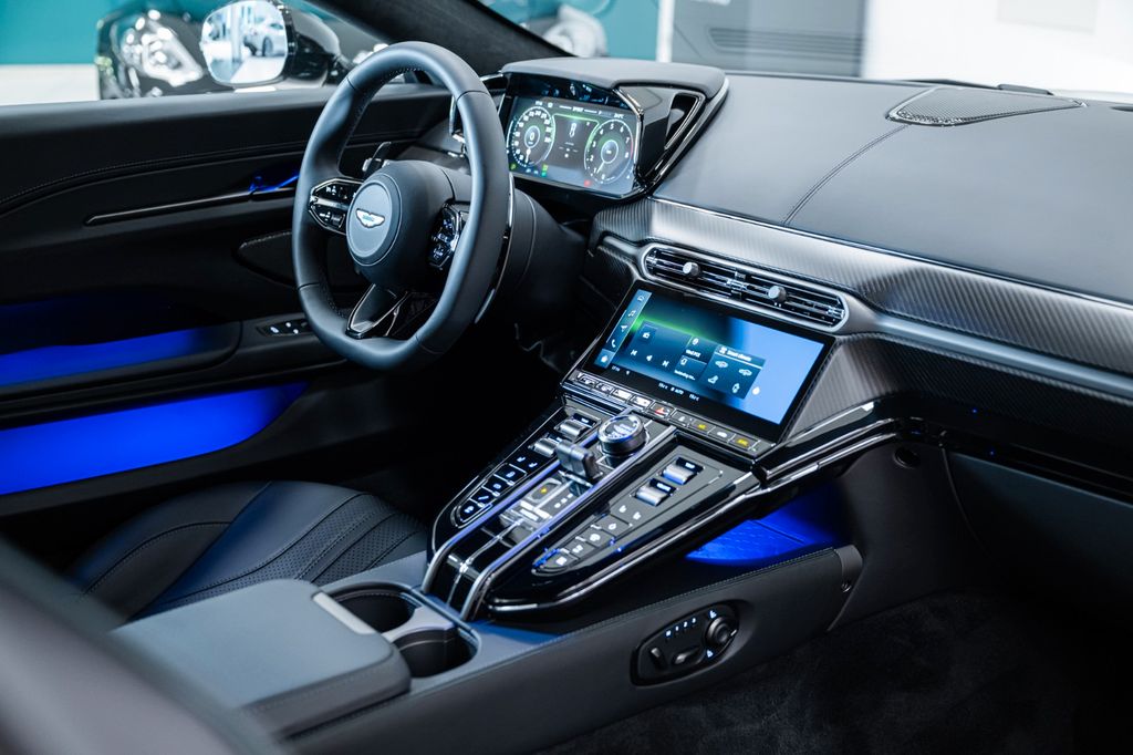 Aston Martin V8 Vantage