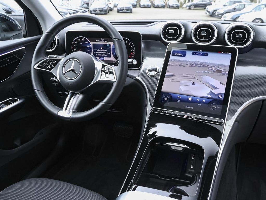 Mercedes-Benz GLC 300 2024