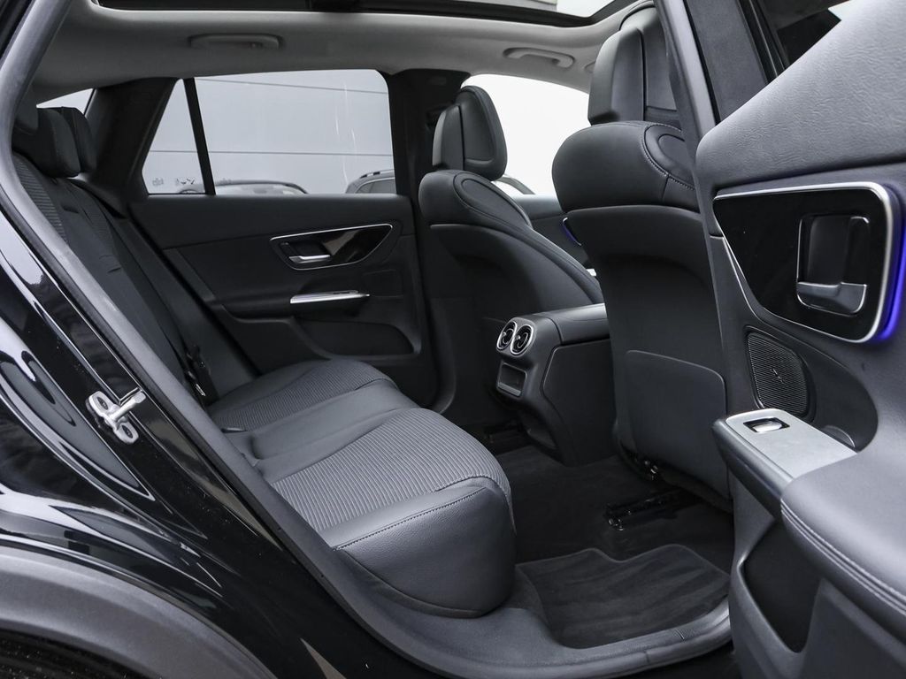 Mercedes-Benz GLC 300 2024