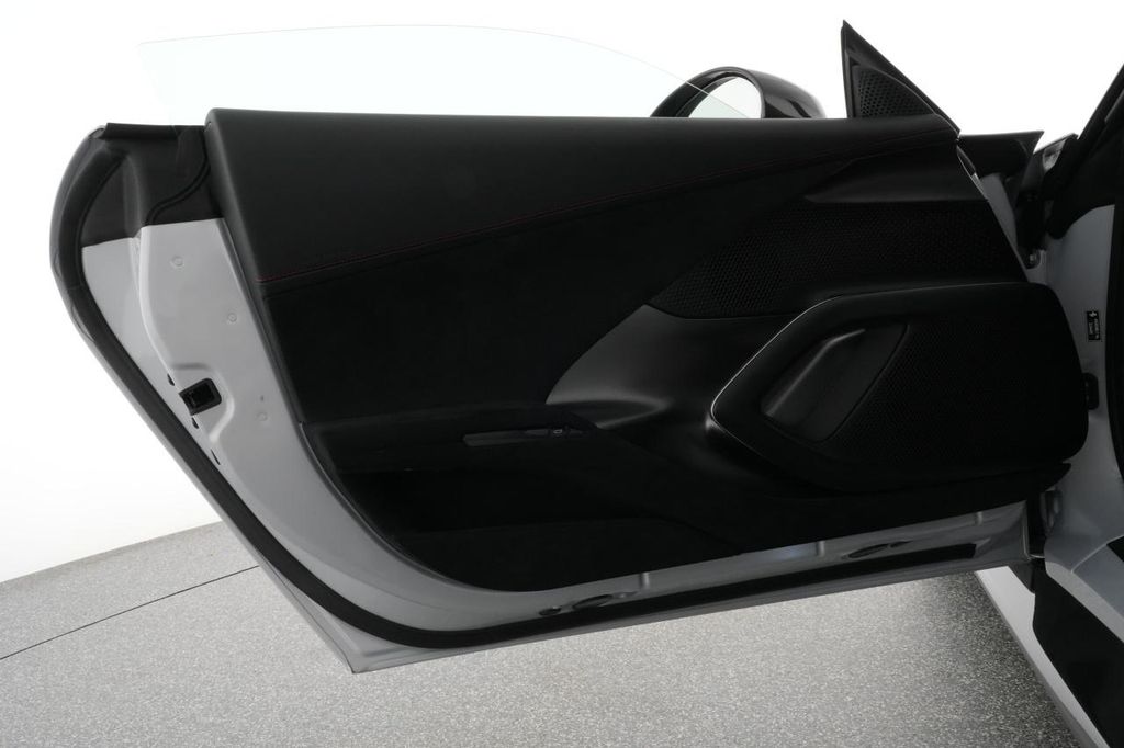 Ferrari 12Cilindri 2025