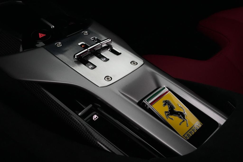 Ferrari 12Cilindri 2025