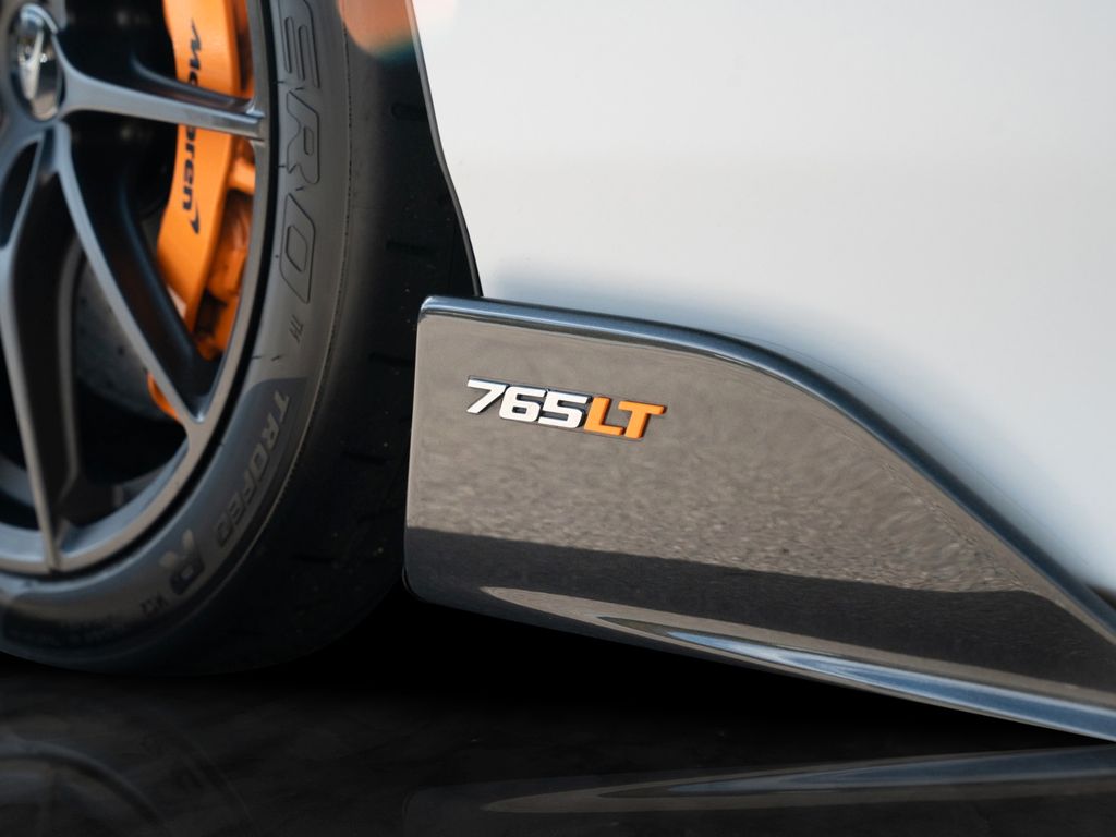 McLaren 765LT 2022