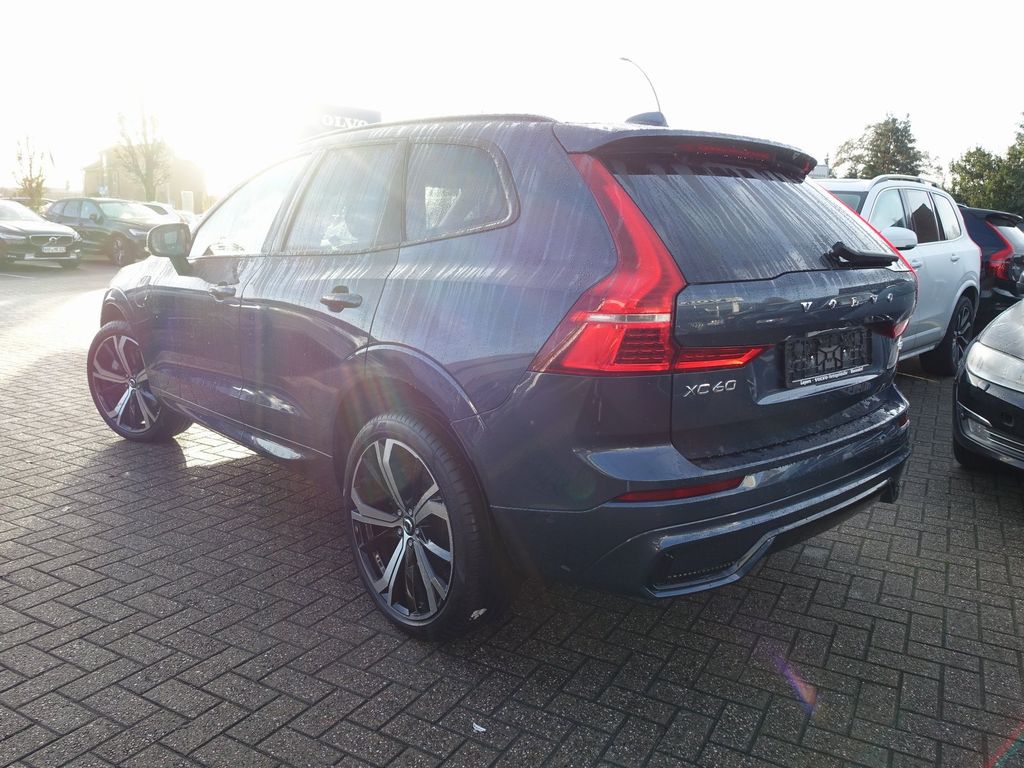 Volvo XC60 2025