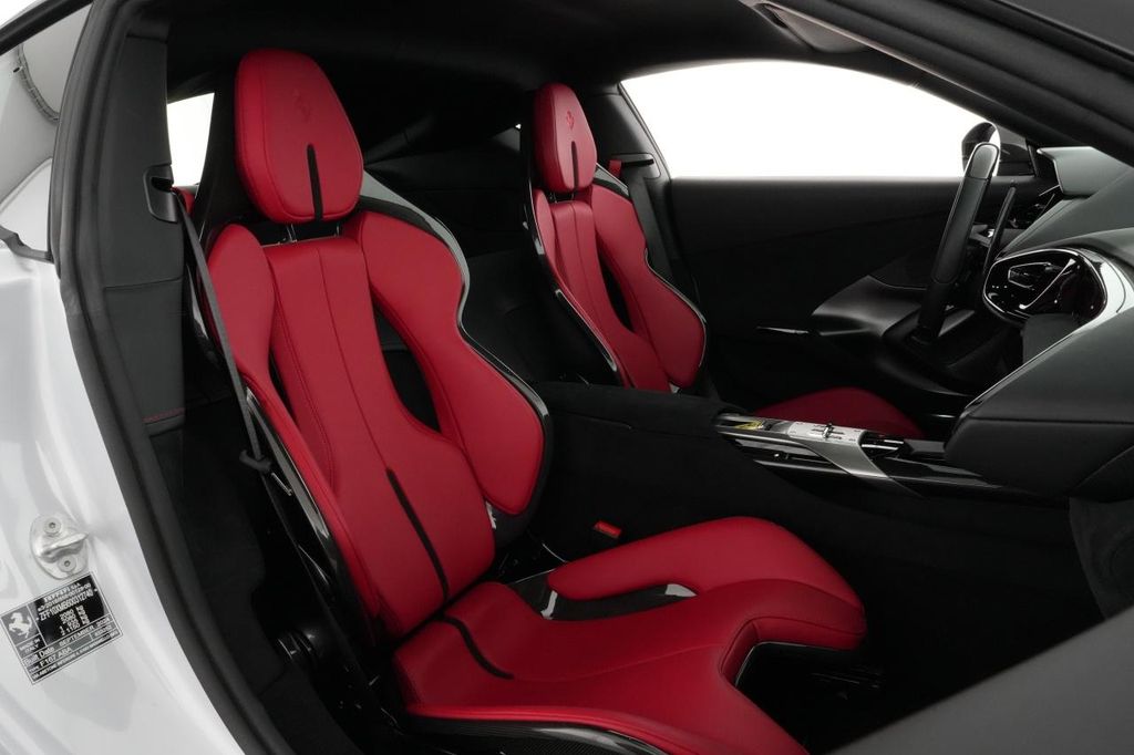 Ferrari 12Cilindri 2025