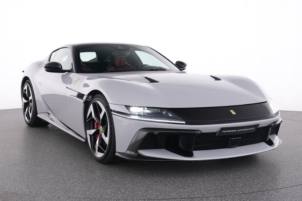 Ferrari 12Cilindri 2025