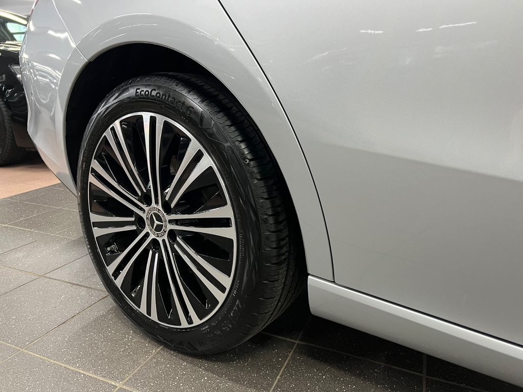 Mercedes-Benz CLA 200 2021