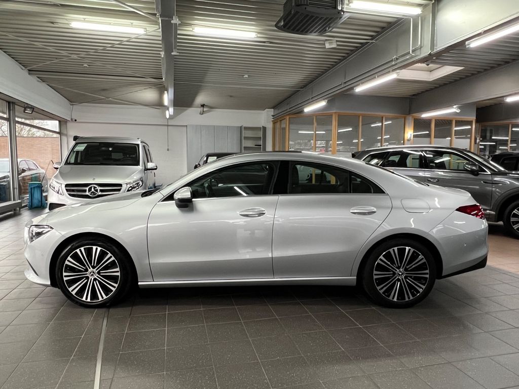 Mercedes-Benz CLA 200 2021