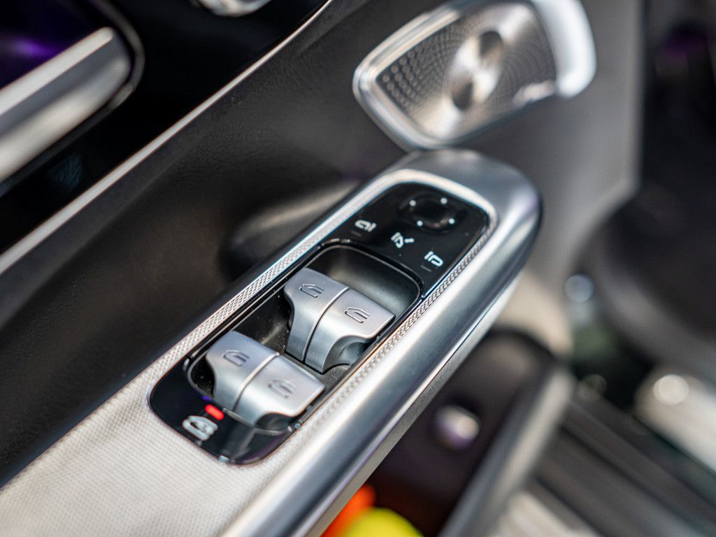 Mercedes-Benz EQE SUV 2024