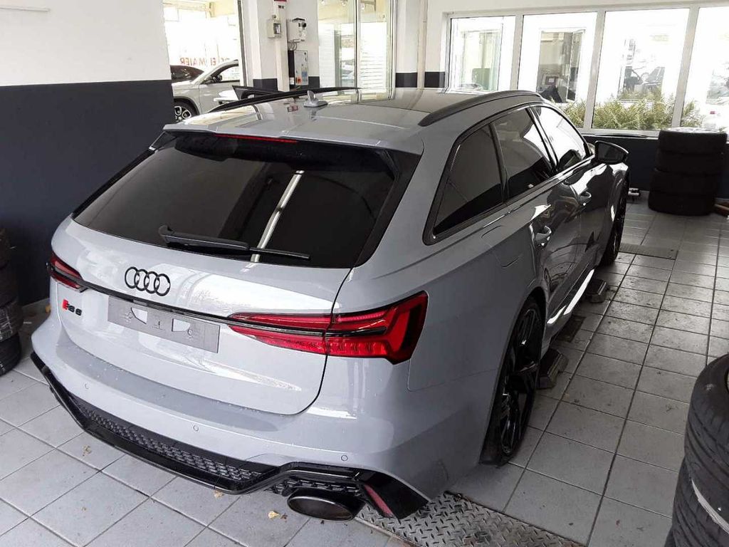 Audi RS6 2023