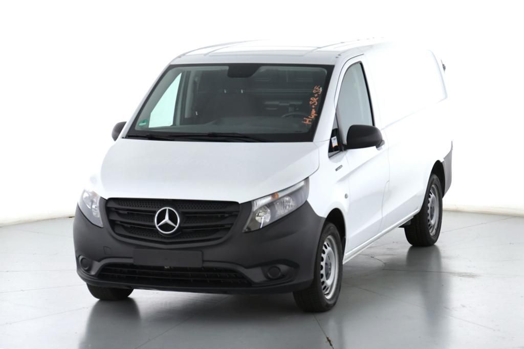 Mercedes-Benz eVito 2022