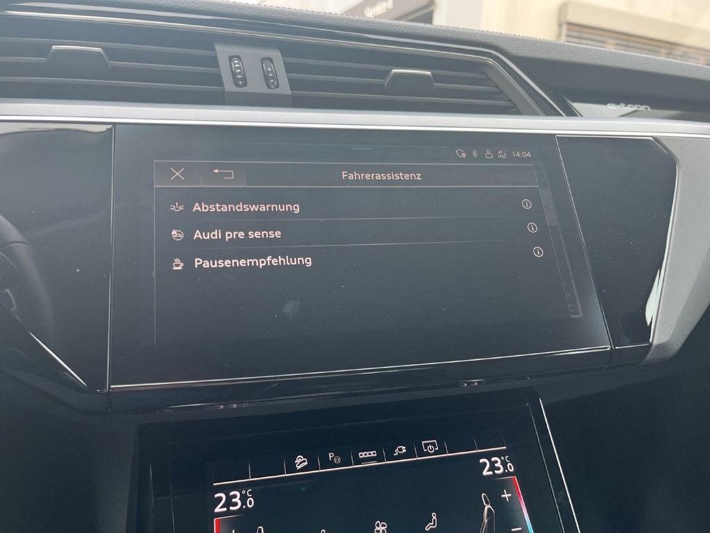 Audi e-tron 2022