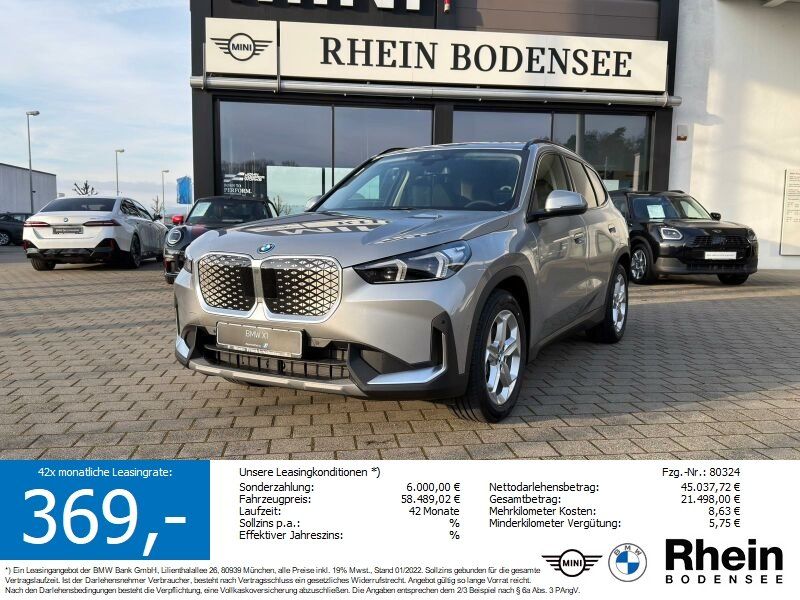 BMW iX1