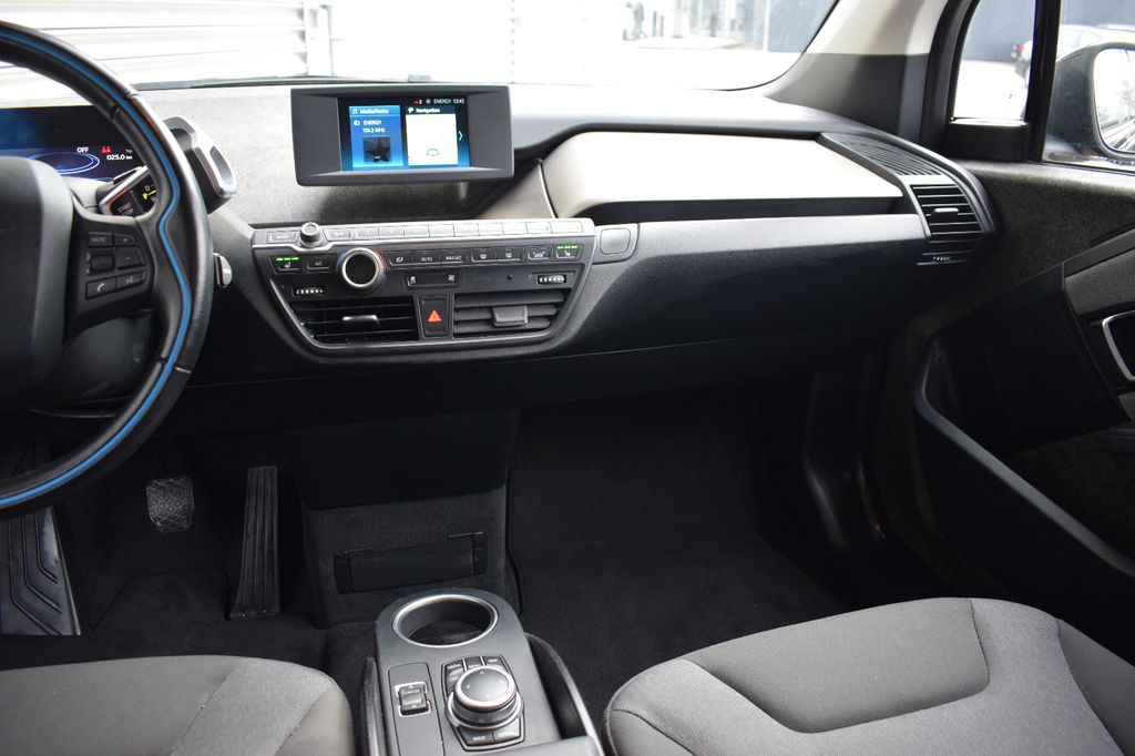 BMW i3 2021