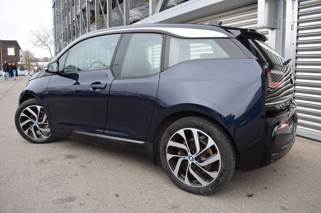 BMW i3 2021