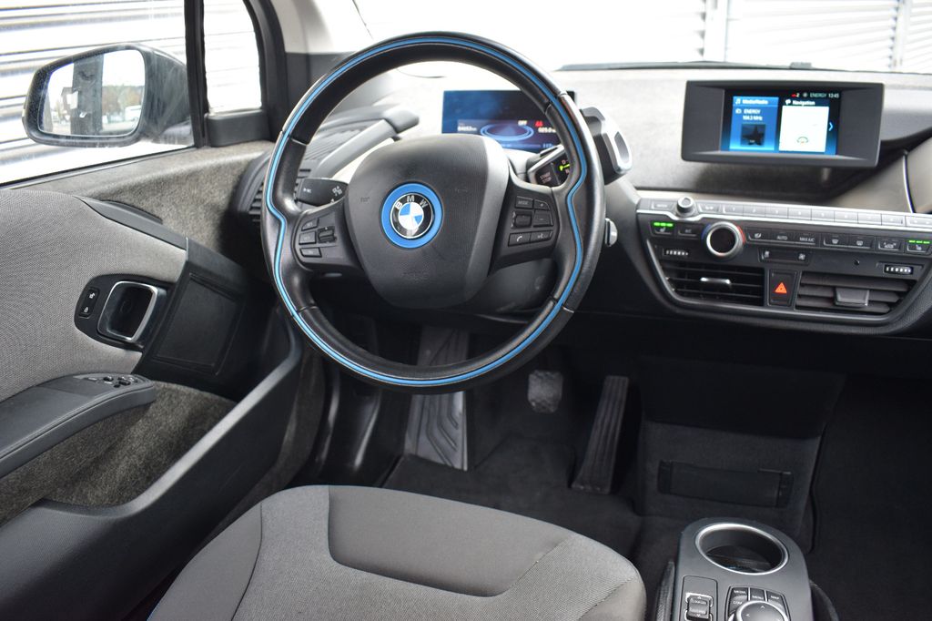 BMW i3 2021