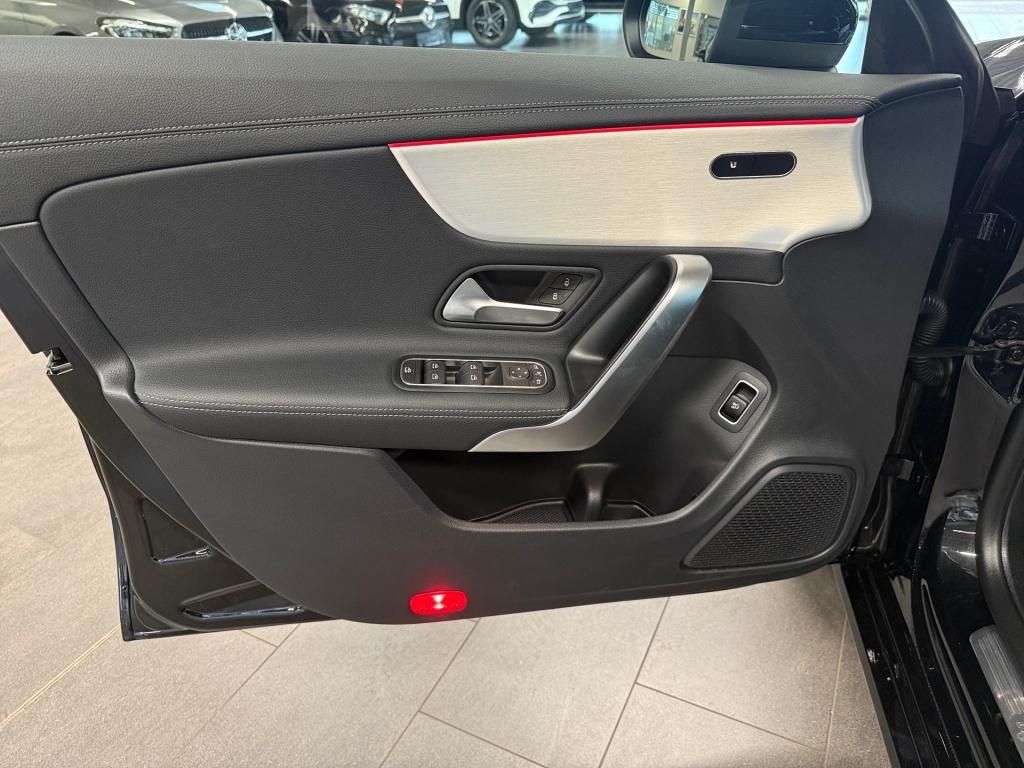Mercedes-Benz CLA 200 Shooting Brake 2024