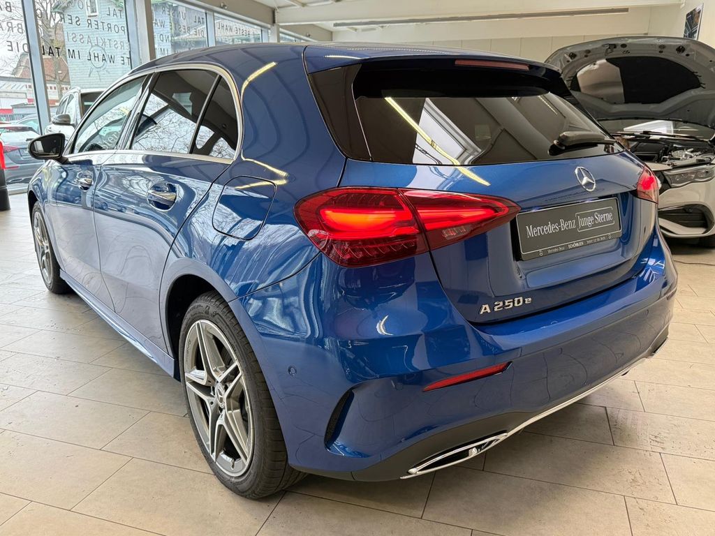Mercedes-Benz A 250 2025