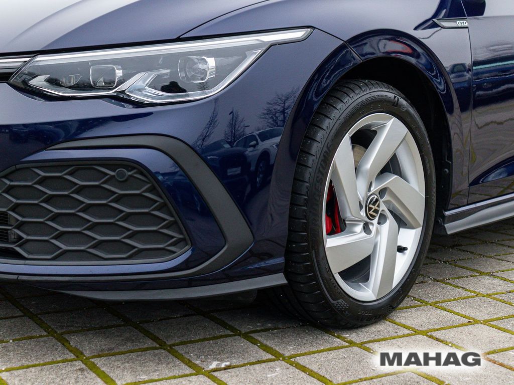 Volkswagen Golf 2022