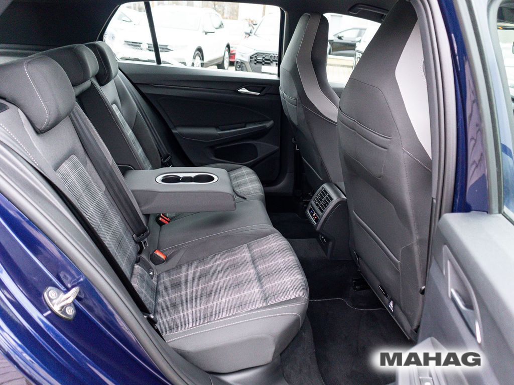 Volkswagen Golf 2022