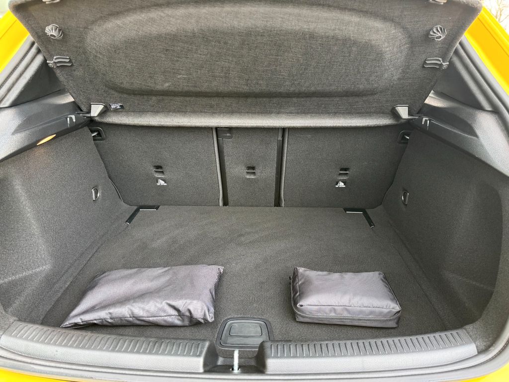 Mercedes-Benz A 200 2023