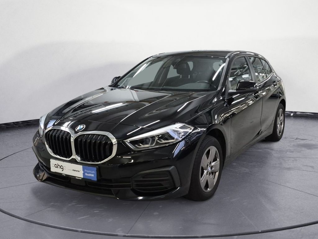 BMW 118 2021