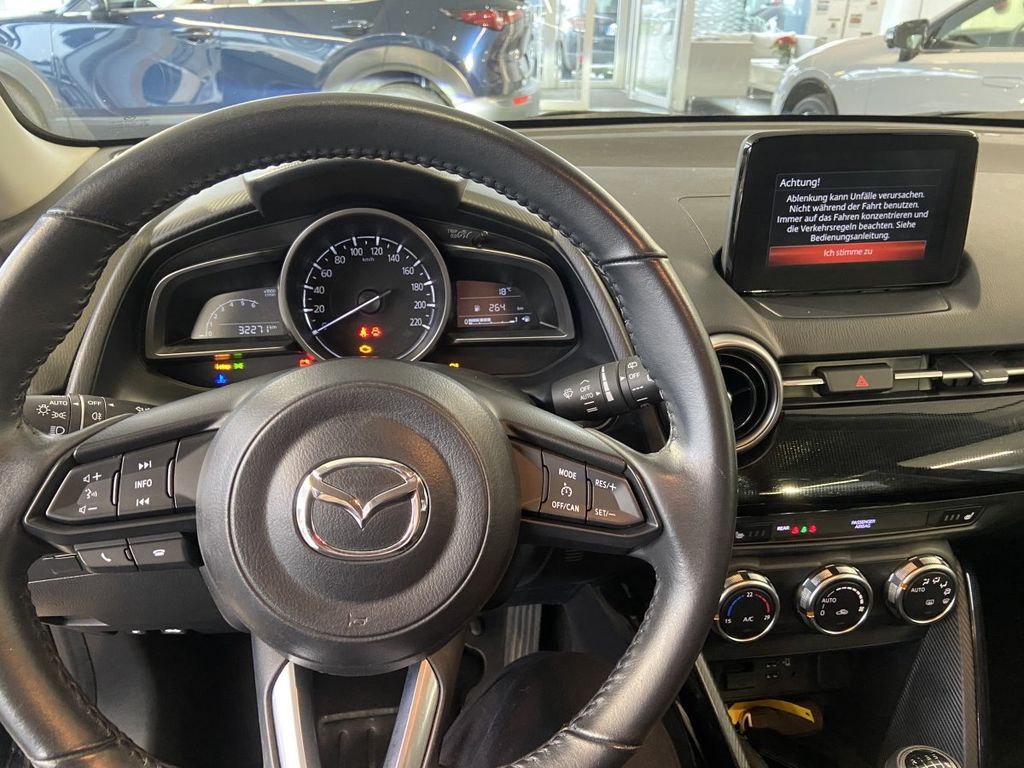 Mazda 2 2021