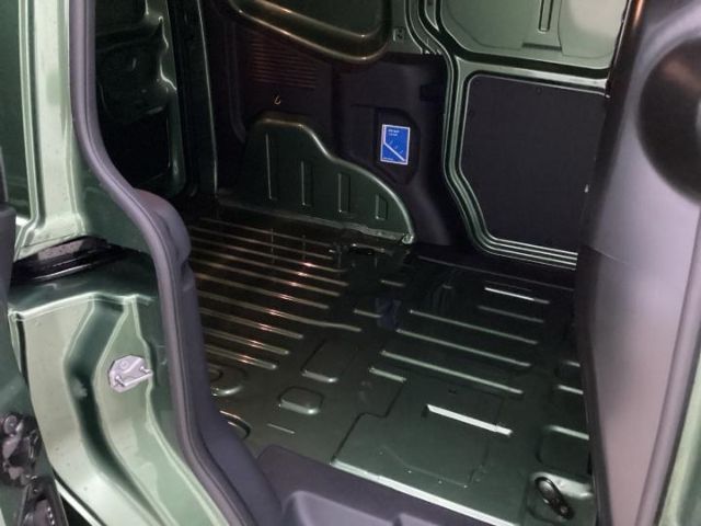 Ford Transit Courier 2025