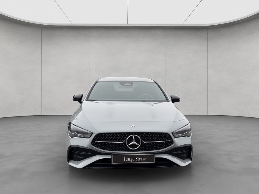 Mercedes-Benz CLA 180 2025