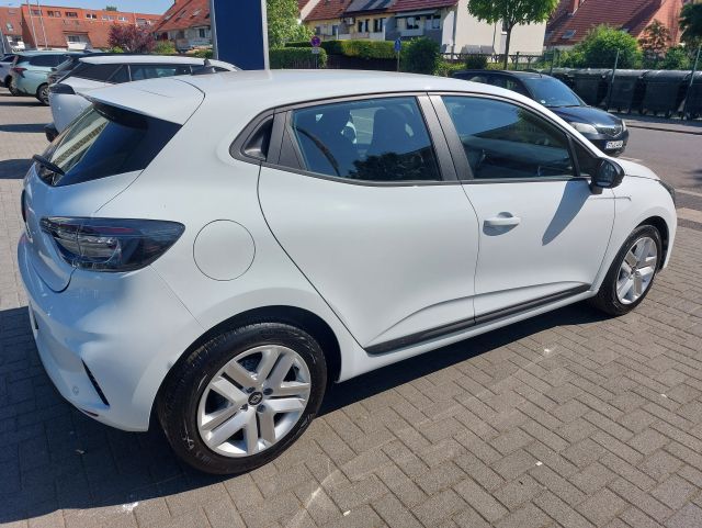 Renault Clio 2025