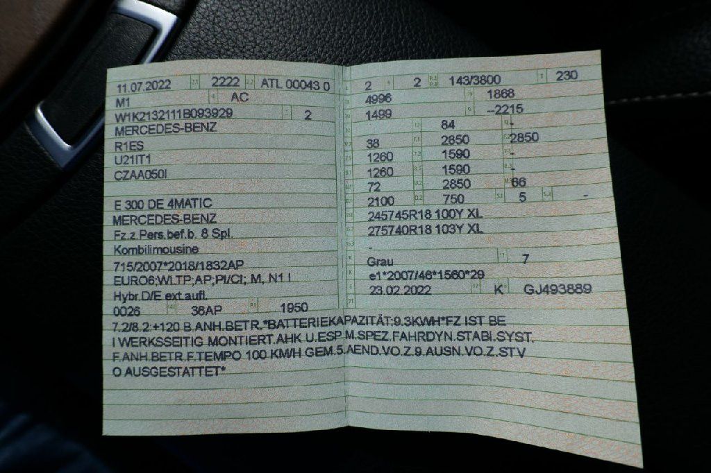 Mercedes-Benz E 300 2022