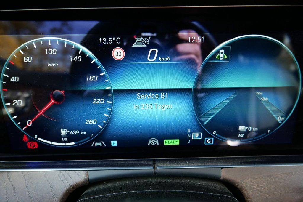 Mercedes-Benz E 300 2022