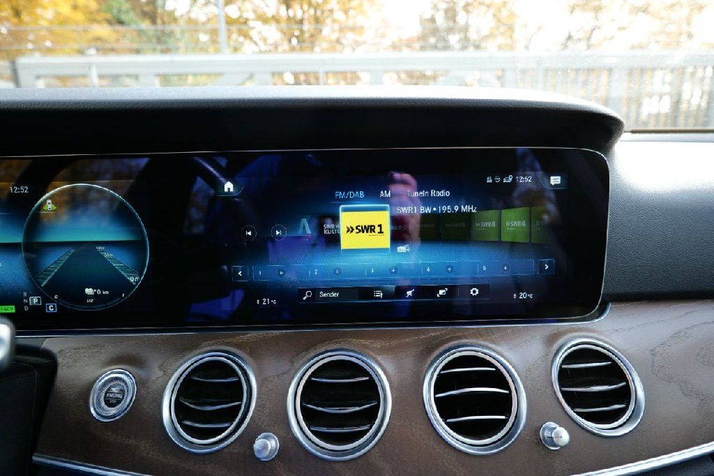 Mercedes-Benz E 300 2022