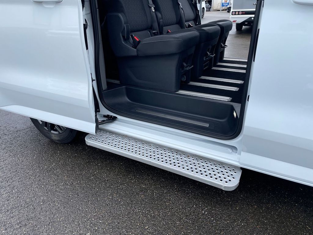 Ford Tourneo Custom 2024