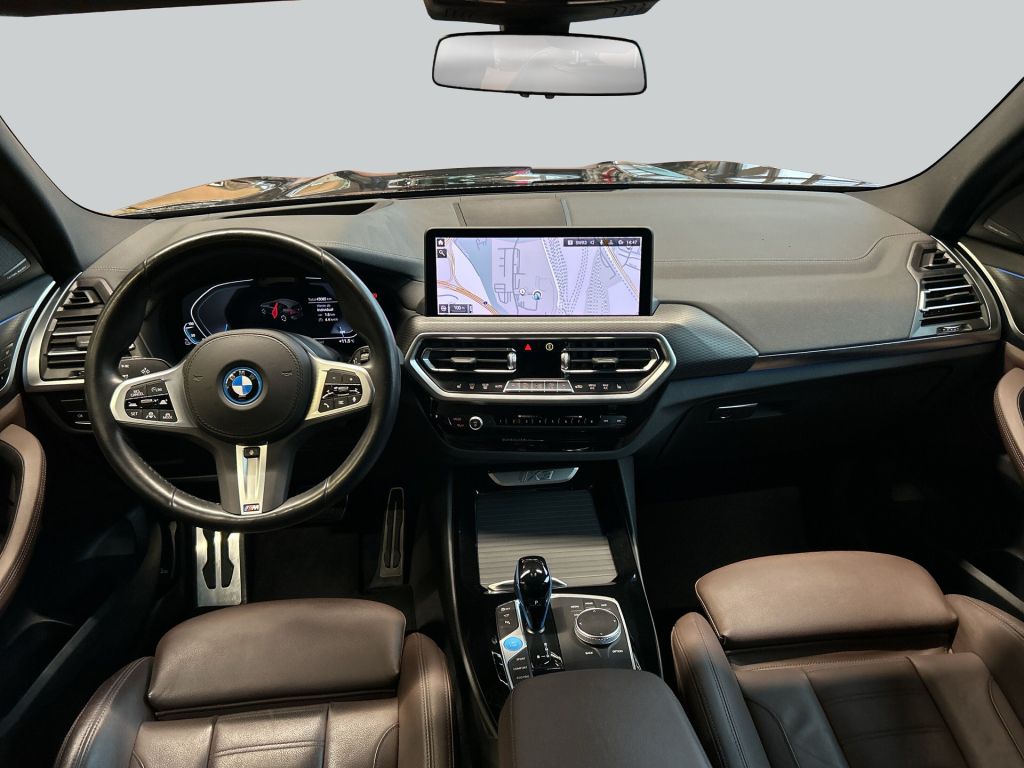 BMW iX3 2022