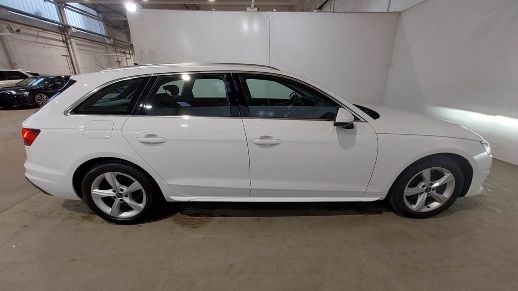 Audi A4 2022