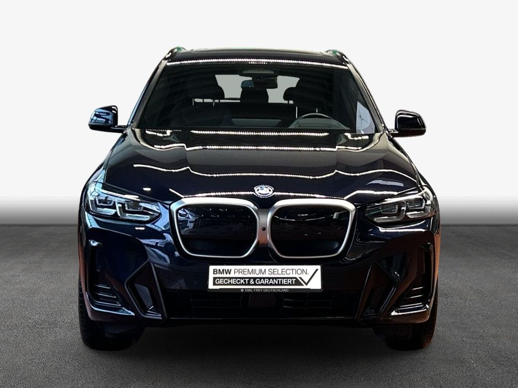 BMW iX3 2022
