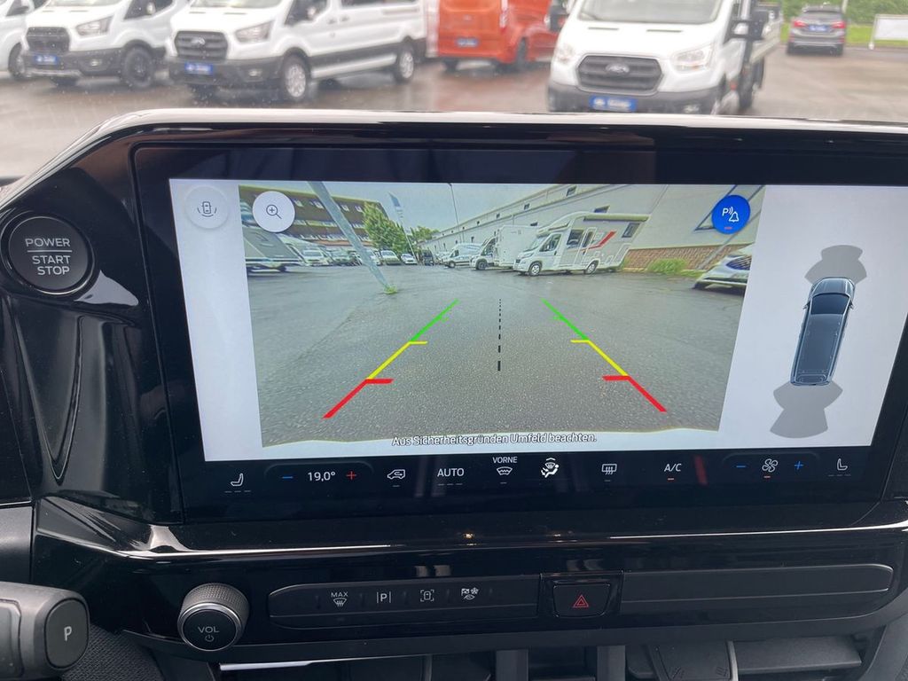 Ford Tourneo Custom 2024