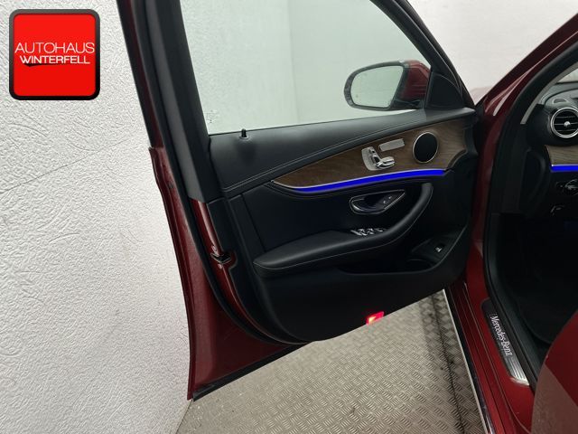 Mercedes-Benz E 300 2021