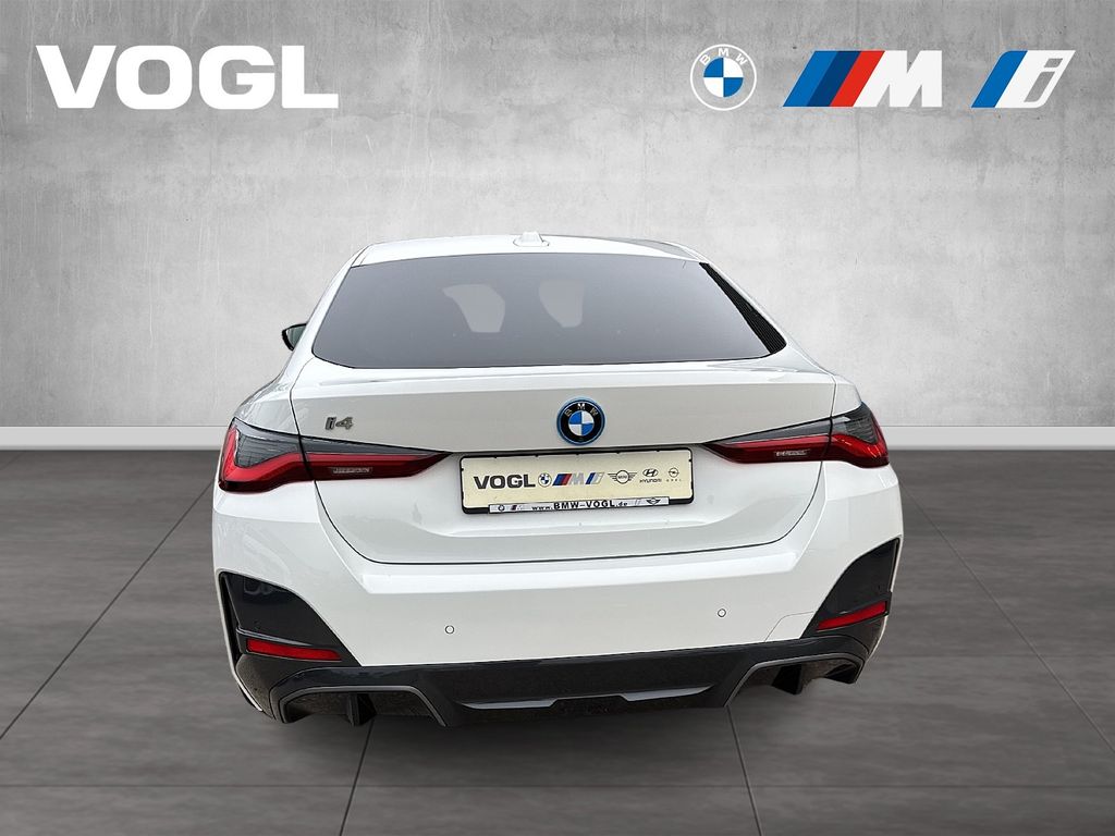 BMW i4 2023