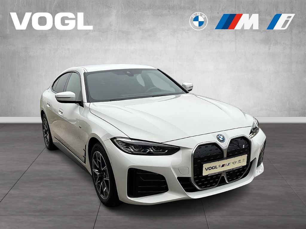 BMW i4 2023