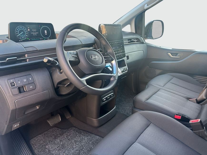 Hyundai STARIA 2024