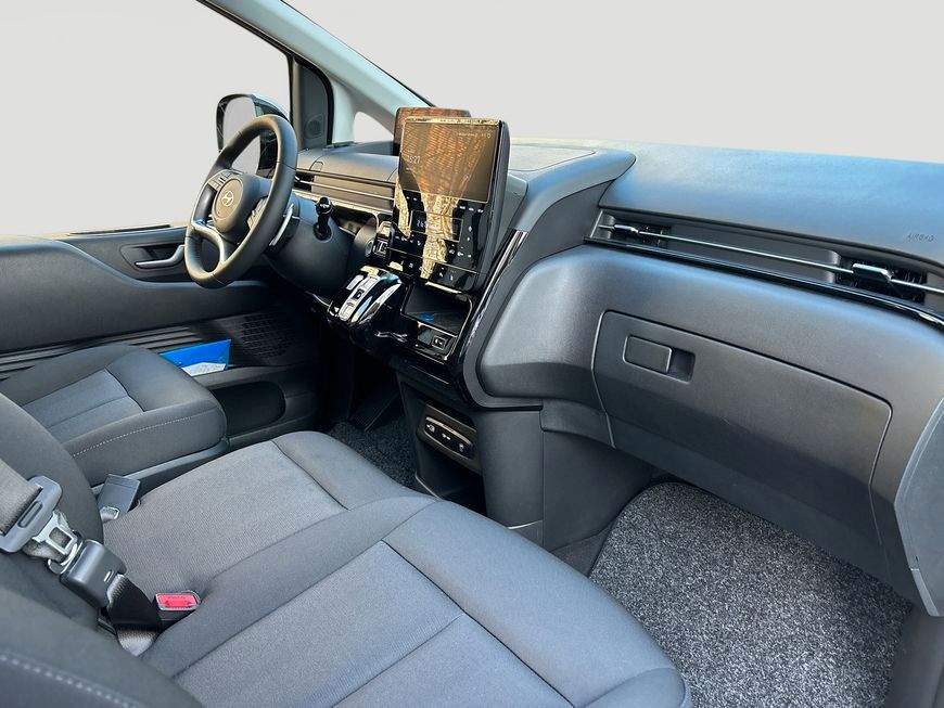 Hyundai STARIA 2024
