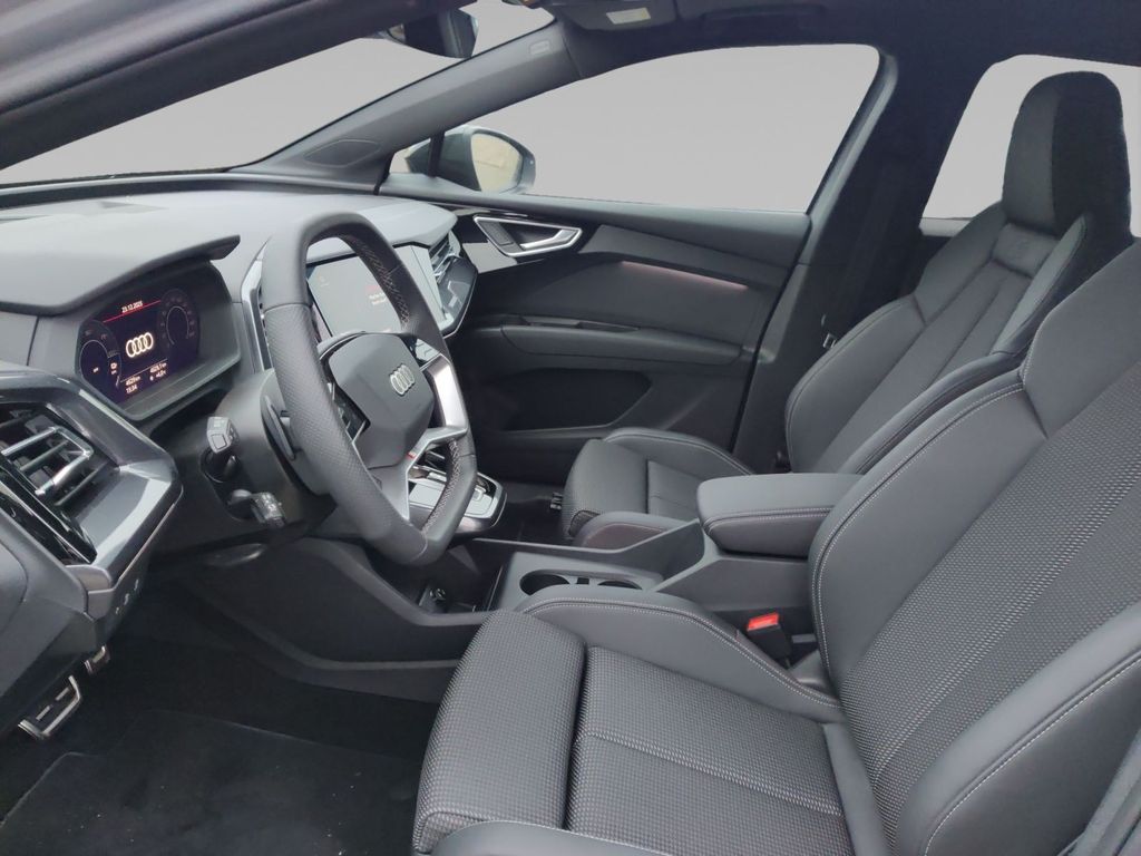 Audi Q4 e-tron 2025