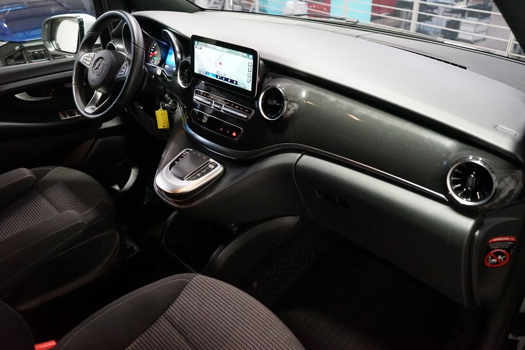 Mercedes-Benz EQV 2023