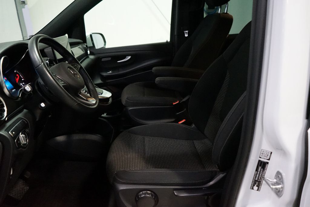 Mercedes-Benz EQV 2023