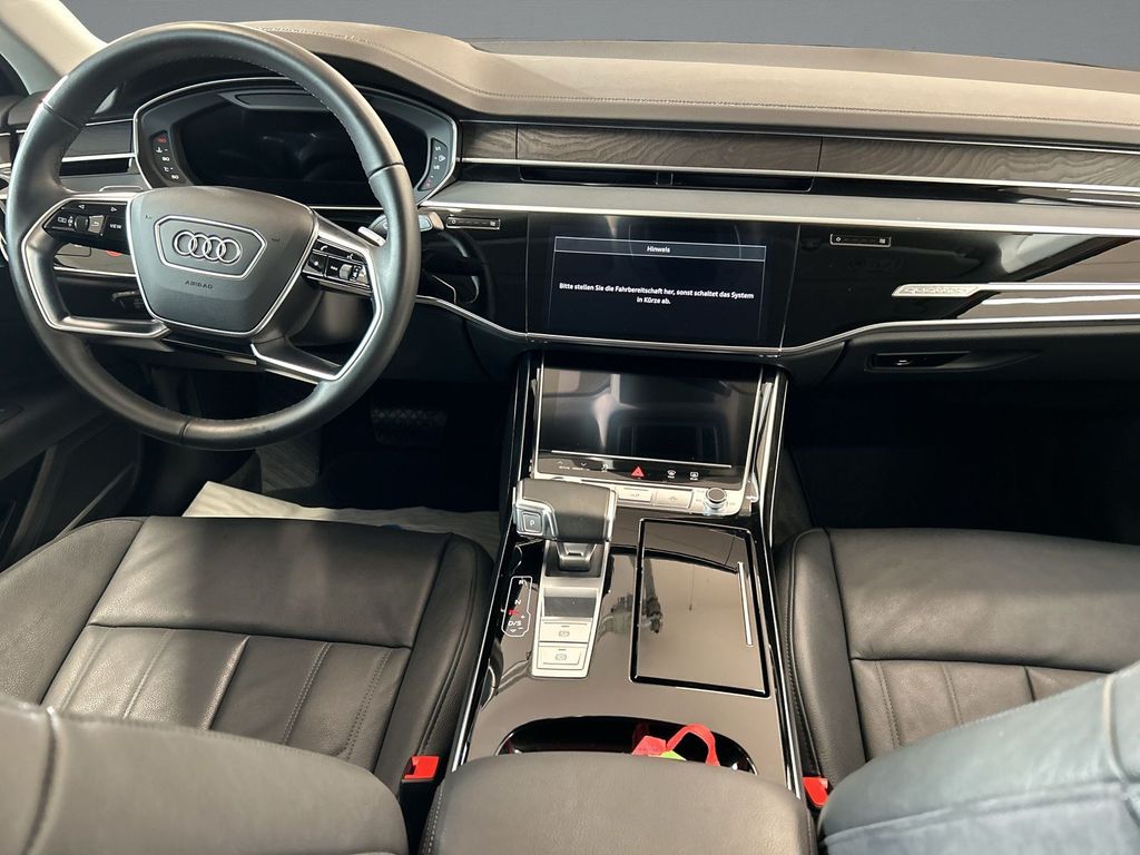 Audi A8 2022
