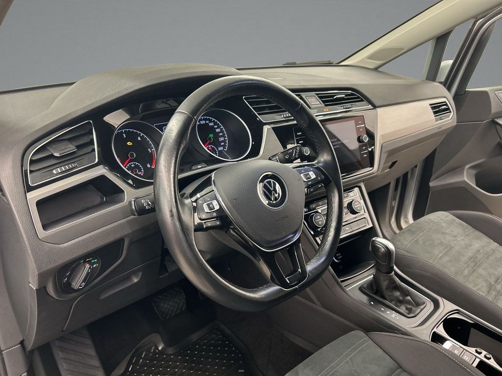 Volkswagen Touran 2022