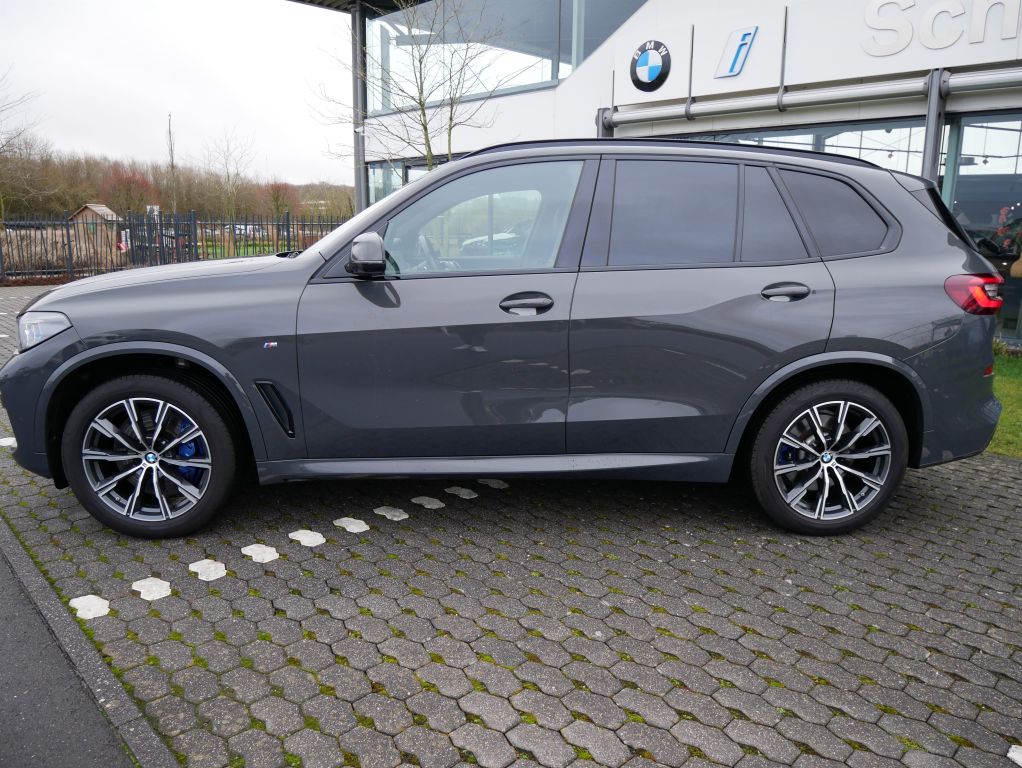 BMW X5 2022